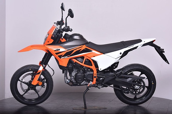 KTM 125 SMC R, Quickshifter+ på köpet 0,00% räntaekampanj! 4 of 18