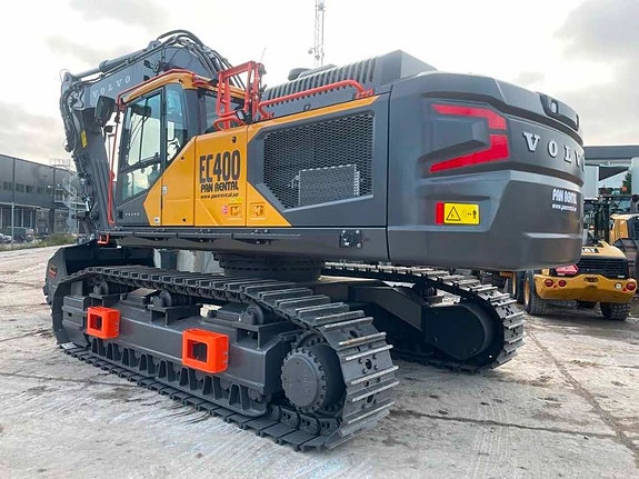 Volvo EC400FL HDHW Uthyres/For Rental 2 of 2