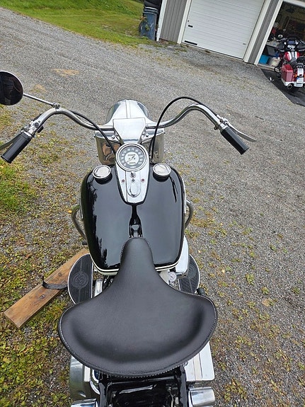 Harley-Davidson Electra Glide FL 1200 Early Shovelhead 1966 15 of 18