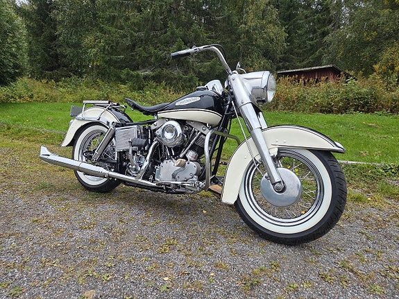 Harley-Davidson Electra Glide FL 1200 Early Shovelhead 1966 2 of 18