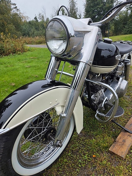 Harley-Davidson Electra Glide FL 1200 Early Shovelhead 1966 13 of 18
