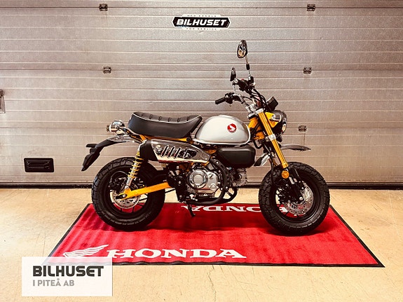 Honda MSZ125 Monkey Bike Gul