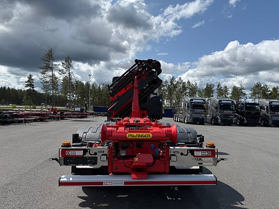 Volvo FH500 Tridem kranväxlare PK42002 + Jibb 4 of 5