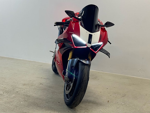 Ducati Panigale V4R DQS I Akrapovic I  Robotox Carbon Wheels 2 of 15