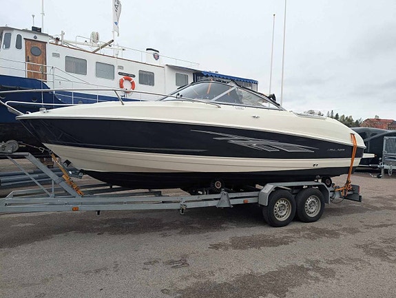 Bayliner 702 & Mercruiser 4,3 MPI -2012