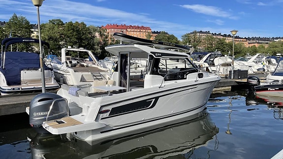 Jeanneau 695 Merry Fisher Yamaha F150 -22