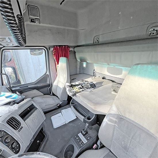 Renault 410 DXI Premimium - God drivlinje 18 of 30