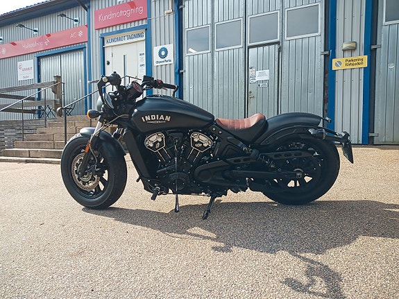 Indian Scout Bobber 2 of 4