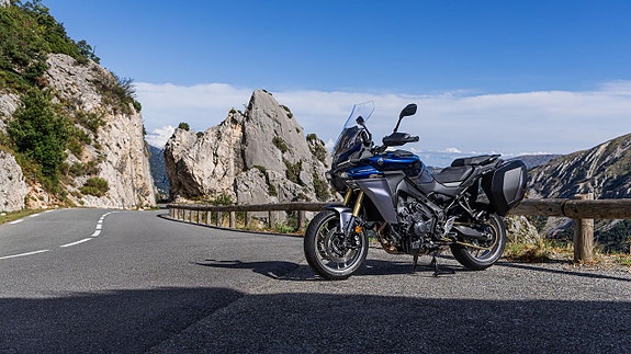 Yamaha Tracer 9 GT+ 7 of 14