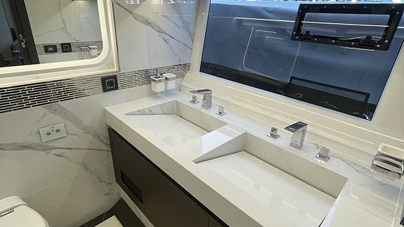 Galeon 700 Sky -2024 | Prissänkt 19 of 26