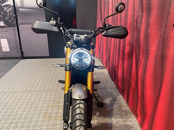 Triumph SCRAMBLER 400 X *Lagerfinal–utvalda MC till kampanjpris* Sänkt 4.295kr 4 of 15