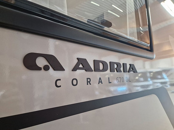 Adria CORAL 670 DL 60Y (60 Year Edition) 7 of 30