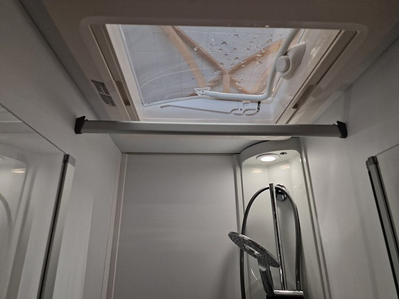 Adria CORAL 670 DL 60Y (60 Year Edition) 28 of 30