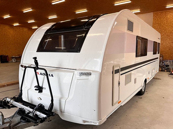 ADRIA ADORA 613 HT. Alde/Mover/Frontkök/Lång-bädd/Tält.2017
