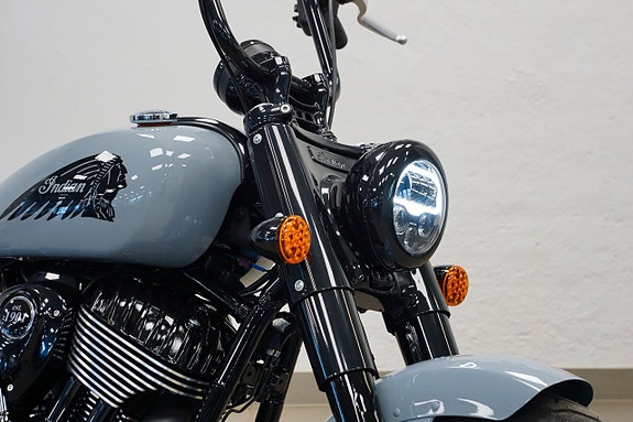 Indian CHIEF BOBBER DARK HORSE 1.8 THUNDER STROKE 111 V-TWIN | HÖSTPRIS! 7 of 16