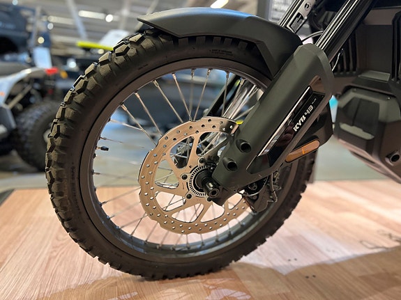Can-Am Origin 8 of 15