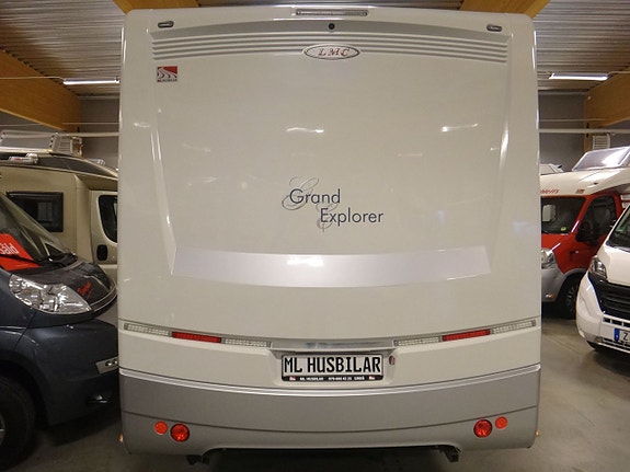 LMC 800 " Queensbed " Taksäng " ALDE " 180 hk " 2 ÄG " 22 of 23