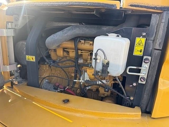 CAT 305.5 E2 CR Rototilt 7 of 9