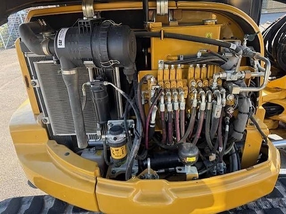 CAT 305.5 E2 CR Rototilt 8 of 9