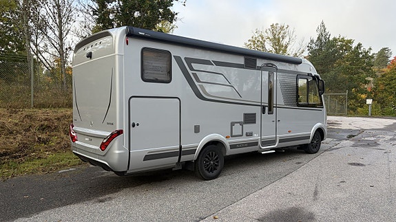 Hymer B-MC I 680 Black-Line 2 of 20