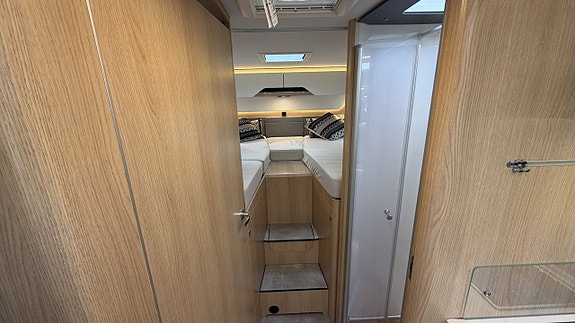 Hymer B-MC I 680 Black-Line 10 of 20