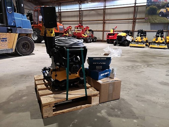 Engcon EC206 S40 Grip SVAB 3 of 3