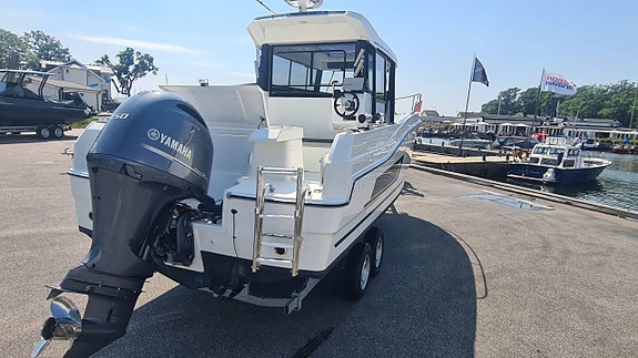 Jeanneau Merry Fisher 795 Marlin Yamaha F150 2020 3 of 12