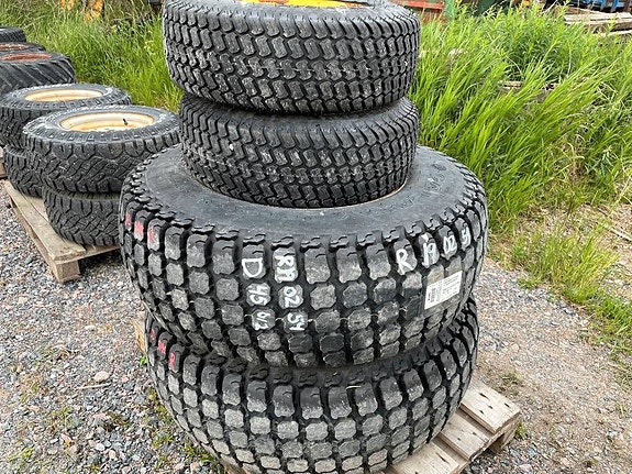 Galaxy 41 x 14.00-20 John Deere 3045R