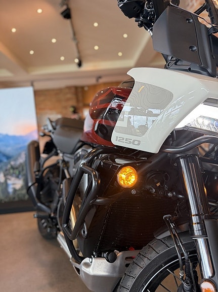 Harley-Davidson Pan America Special Finns i butik - Endast 37 mil 7 of 8