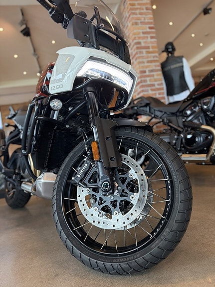 Harley-Davidson Pan America Special Finns i butik - Endast 37 mil 6 of 8