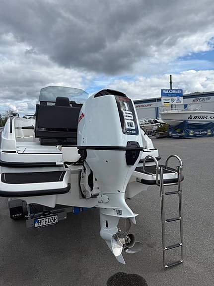Micore 61 sc R-design + Honda 150 Sporty White 8 of 8