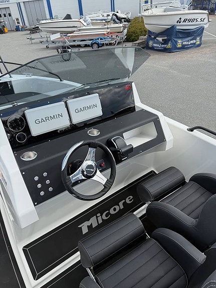 Micore 61 sc R-design + Honda 150 Sporty White 4 of 5