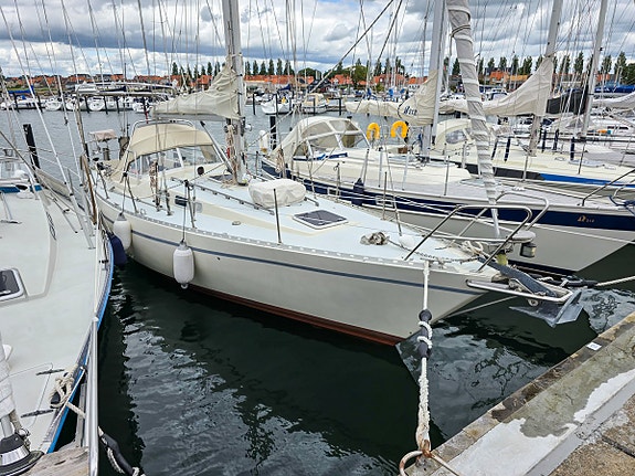 Forgus 35 Lombardini 39hk 2016 - Bogprop/Värme/El. ankarspel