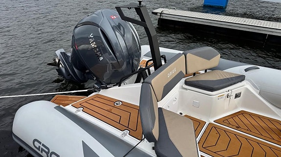 Grand 600 Lux -24 med Yamaha F 150 XSA -24 7 of 9