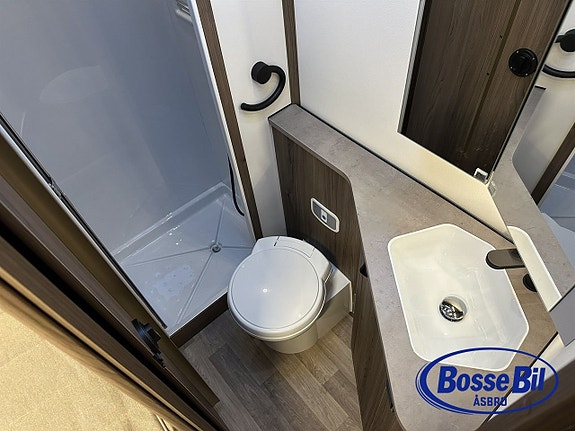 Kabe Royal X 780 LXL * F2F-soffa * Topputrustad * 8 of 25