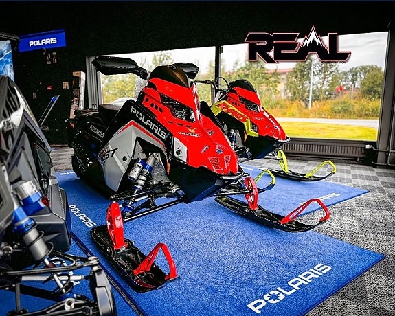 Polaris Boost 850 Switchback Assault 146"