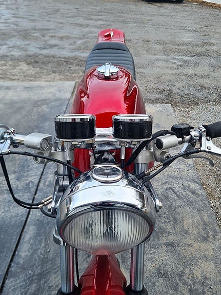 NORTON Norvin / Vincent 1000cc Cafe racer 20 of 27
