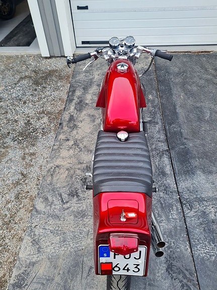 NORTON Norvin / Vincent 1000cc Cafe racer 13 of 27