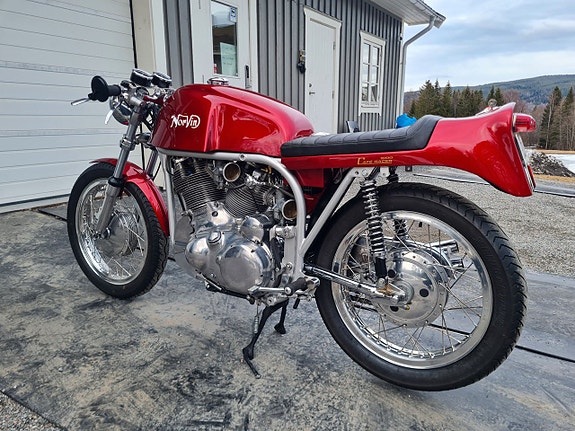 NORTON Norvin / Vincent 1000cc Cafe racer 12 of 27