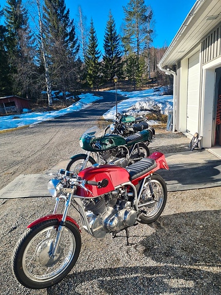 NORTON Norvin / Vincent 1000cc Cafe racer 25 of 27