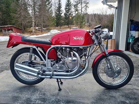 Norton Norvin / Vincent 1000cc Cafe racer