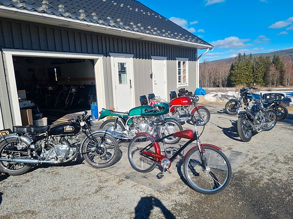 NORTON Norvin / Vincent 1000cc Cafe racer 27 of 27