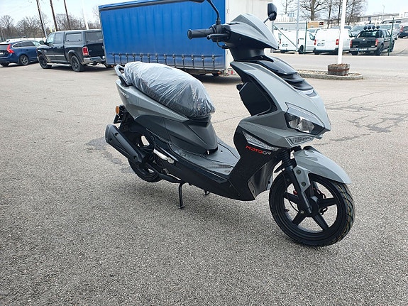 MOTO CR Comet SP. Finns klar i butik. 4 of 5