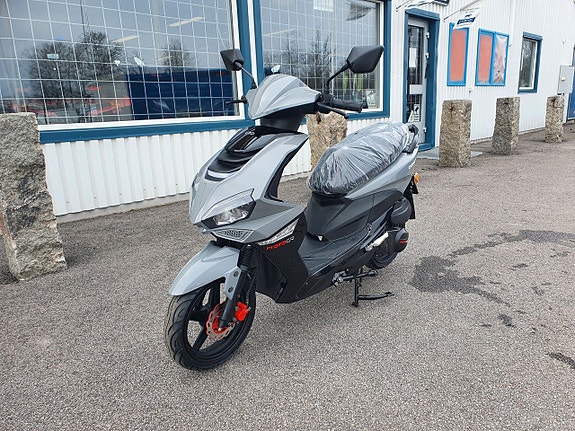 Moto Guzzi Comet SP. 2 års garanti