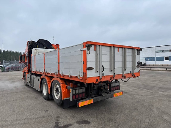 Volvo FM 460 6x2 tipp & kran 5 of 5