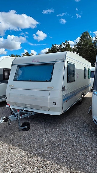 Adria 562 UL Långbädd Markis