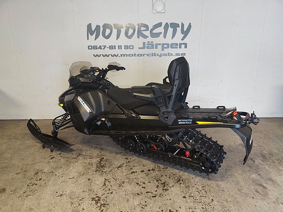 Ski-Doo Renegade Adrenaline  900 ACE 4 of 7