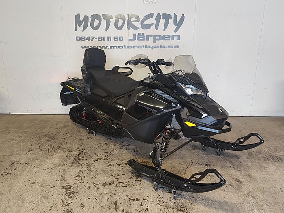 Ski-doo Renegade Adrenaline