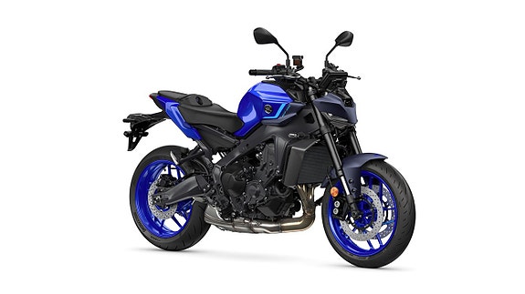 Yamaha MT-09 Y-AMT 2 of 3