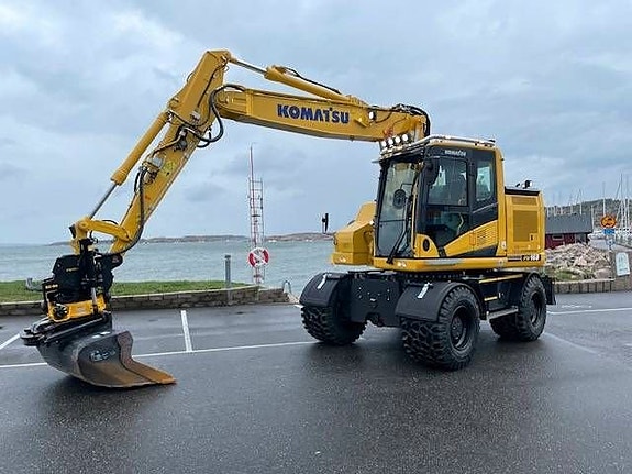 Komatsu PW168-11